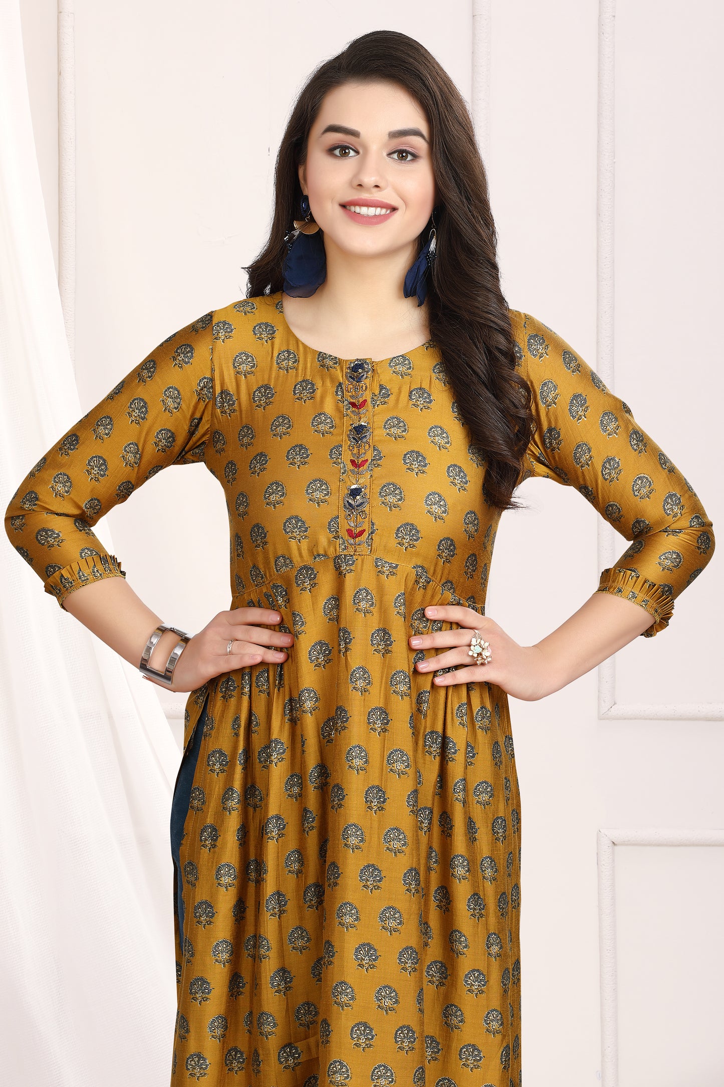 Mustard Mughal butti Kurta Pant